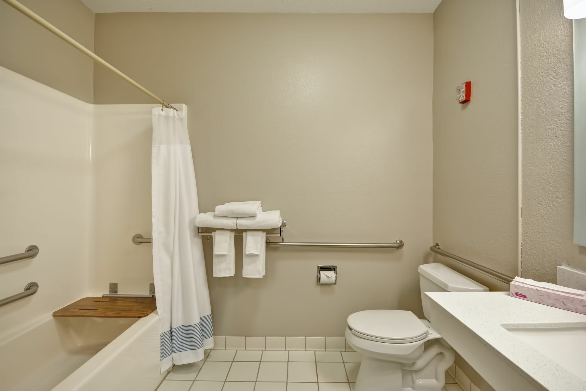 Towneplace Hotel 3*